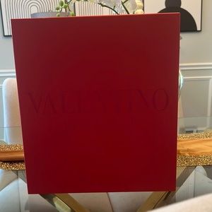 Empty Valentino Garavani shoe or bag box